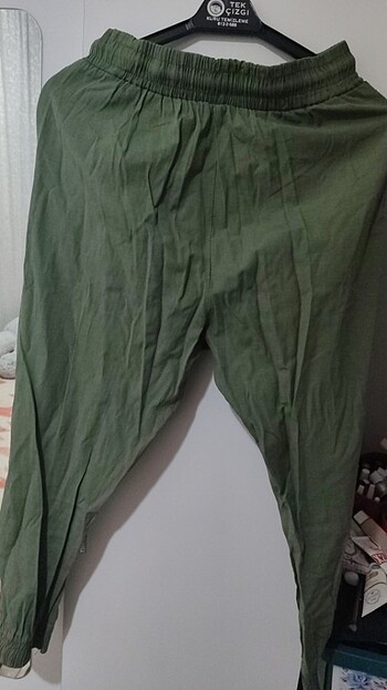 m Beden yeşil Renk Pantolon