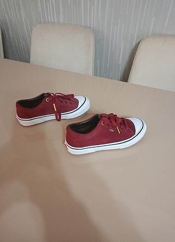 Vans VANS ORJİNAL 34.5 NUMARA