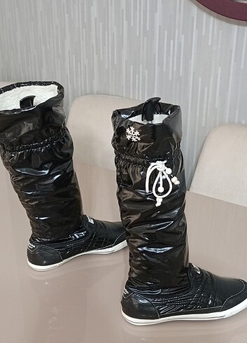 Onitsuka Tiger ONİTSUKA TİGER ORJİNAL 38 NUMARA