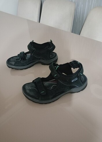37 Beden ECCO ORJİNAL SANDALET 37 NUMARA UNISEX