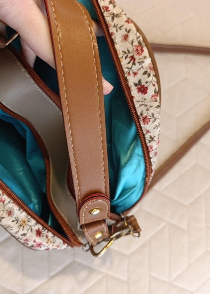 Çiçekli Çanta - Görsel 2