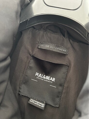Pull and Bear Su geçirmez şişme mont
