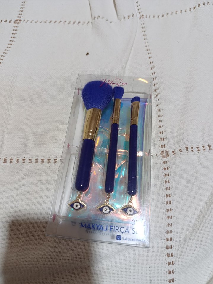 Kırmızı Makyaj Fırça Seti 3'lü - Görsel 2