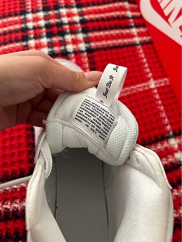 38 Beden beyaz Renk Nike blazer