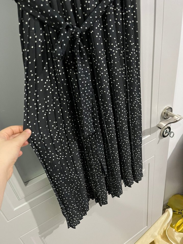 Siyah elbise - Görsel 2