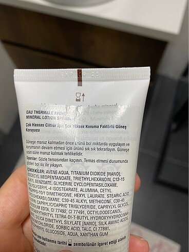  Beden Avene güneş kremi