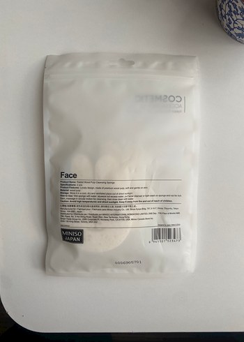 Miniso Tavşan Figürlü Beyaz Yüz temizleme süngeri