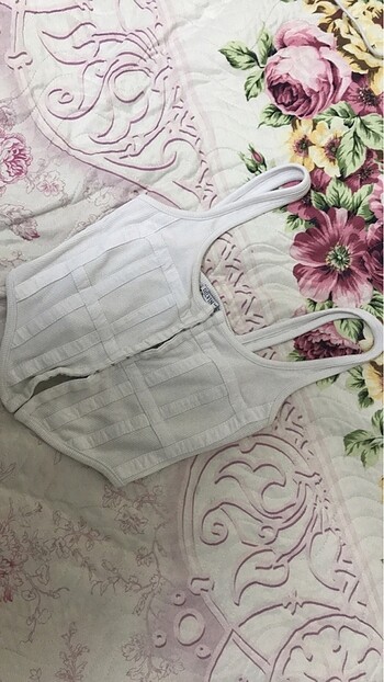 Dilvin Dilvin crop