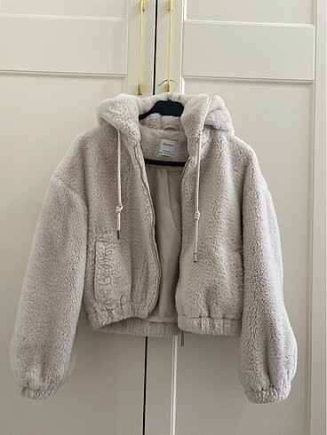 Bershka peluş ceket