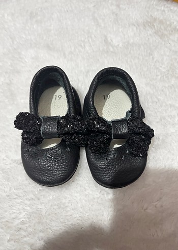 Kız Bebek Siyah Fiyonk Detaylı İlk Adım Ayakkabısı - Görsel 2