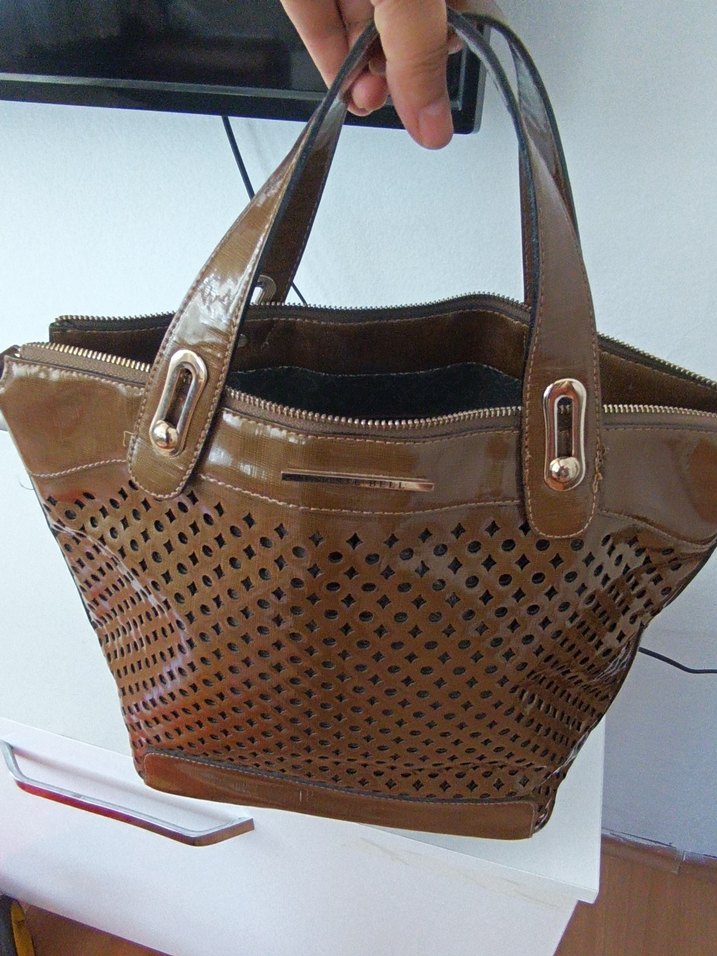 Parlak Kahverengi Deri Kadın Çanta - Görsel 5