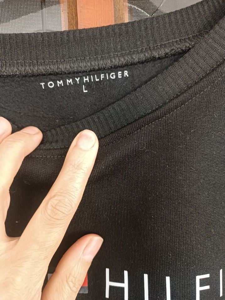 Tommy Hilfiger Siyah Bayan Sweatshirt - Görsel 2