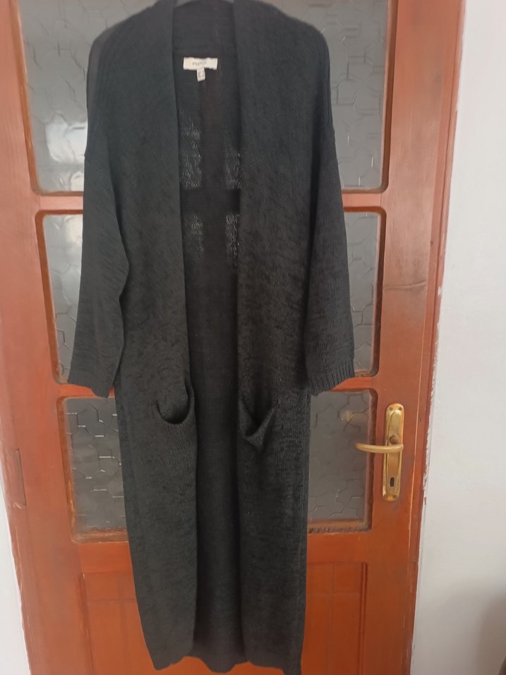 Gri Uzun Örgü Kadın Hırka - Görsel 3