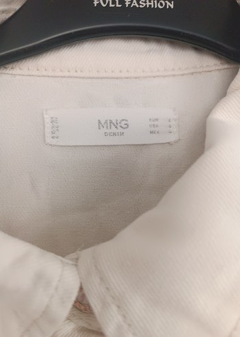 Düğmeli Beyaz Keten Kadın Gömlek - Görsel 3