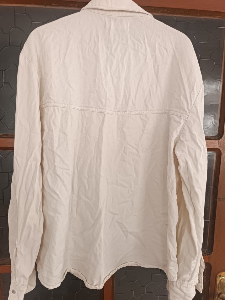 Düğmeli Beyaz Keten Kadın Gömlek - Görsel 5