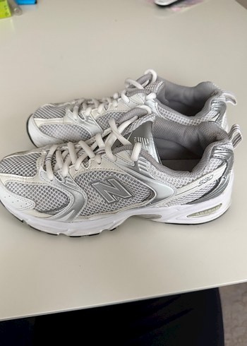New Balance 37,5