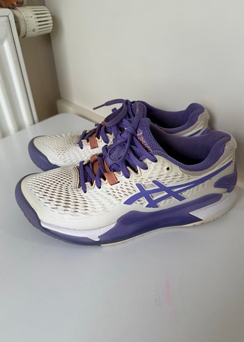 Asics 38