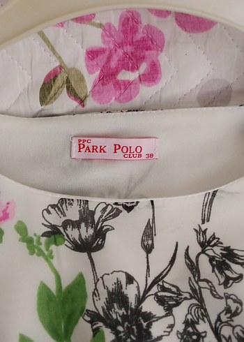 Çiçek Desenli Beyaz Uzun Elbise 
Beyaz uzun Elbise 
#kadıngiyim~ - Görsel 6