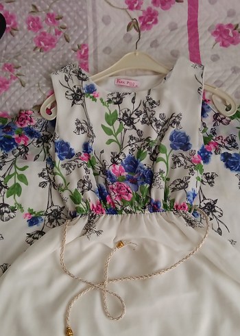 Çiçek Desenli Beyaz Uzun Elbise 
Beyaz uzun Elbise 
#kadıngiyim~ - Görsel 10