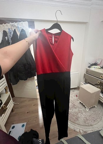 Kırmızı Siyah Kemerli Kadın Tulum - Görsel 4