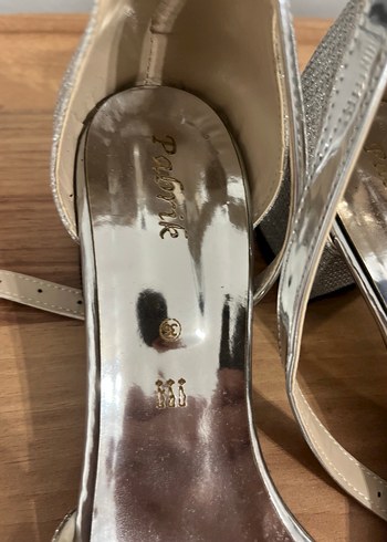 Kız Çocuk Topuklu Ayakkabı - Görsel 3