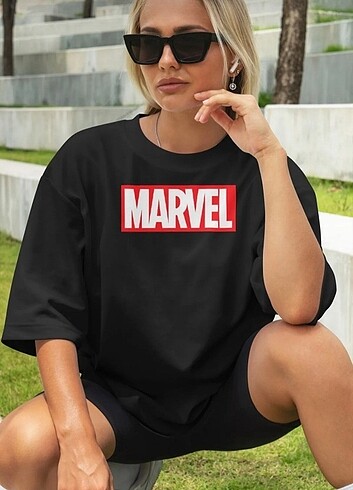 Marvel Kısa Kollu Unisex Pamuklu Tişört 