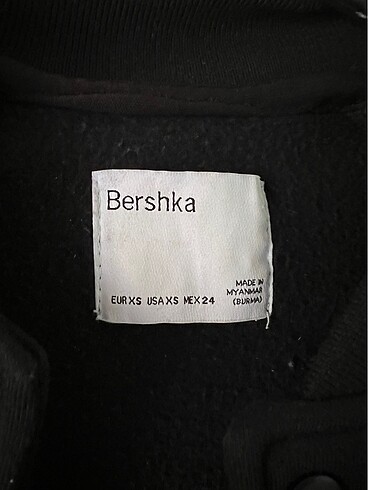 xs Beden siyah Renk bershka kolej ceket