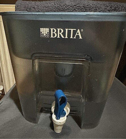 Brita şu sebili ve 3 lü yedek filtre