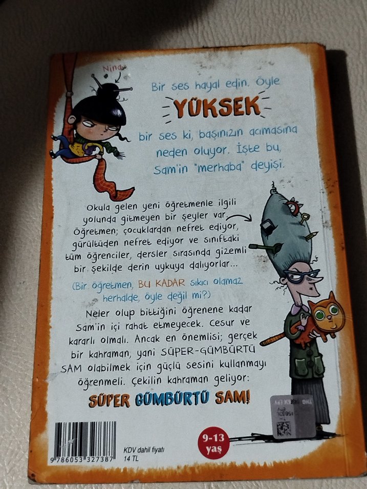 Süper Gümbürtü Sam, Jo Simmons - Görsel 2