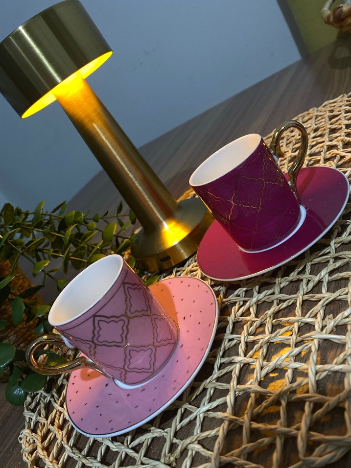 Pembe Desenli 2'li Kahve Fincanı ve Tabağı - Görsel 2