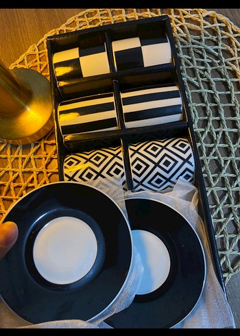 Siyah Beyaz Desenli Kahve Fincanı Seti - Görsel 3