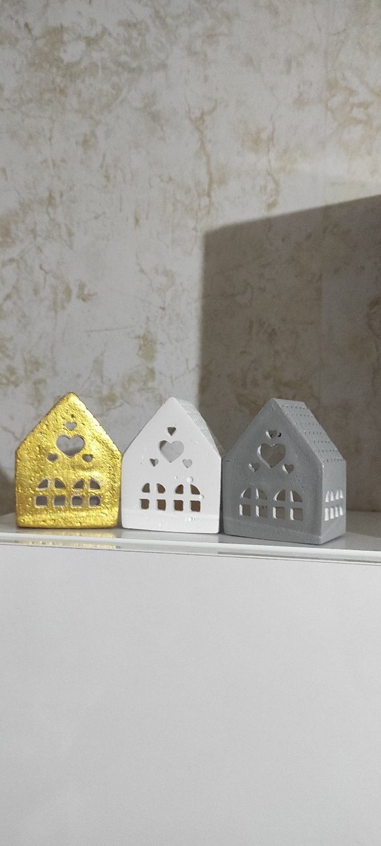 Kalp Desenli Beyaz Mumluk Ev Şekli - Görsel 2