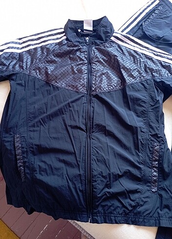 40 Beden siyah Renk Orjinal adidas bayan eşofman takımı