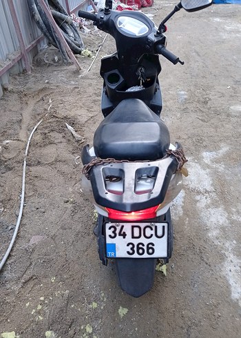 yuki luna  rk 35 elektrik li motor. 125 cc benzinli Le takas - Görsel 2