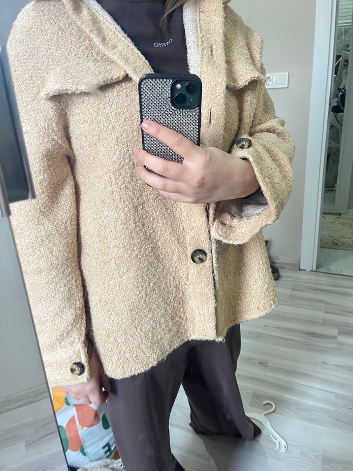 Bej Düğmeli Kadın Midi Ceket - Görsel 4