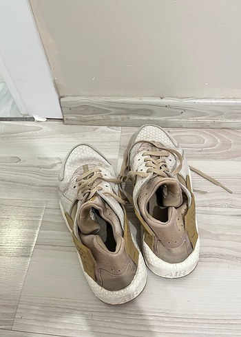 Bej Yılan Desenli Bağcıklı Kadın Spor Ayakkabı - Görsel 3