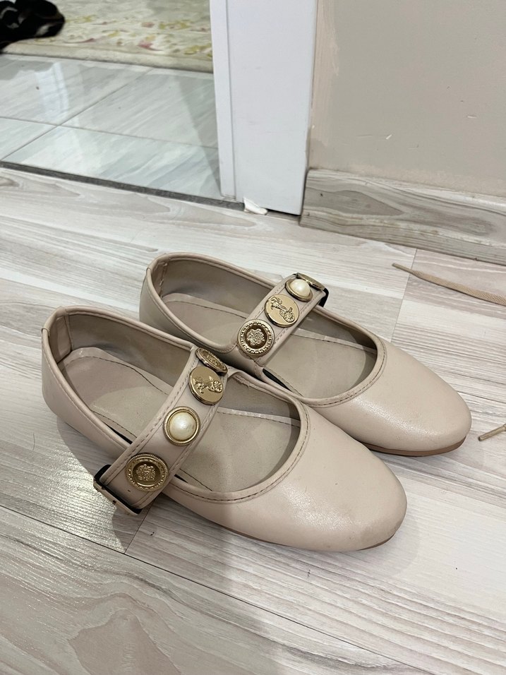 Bej Tokalı Kadın Babetler - Görsel 2