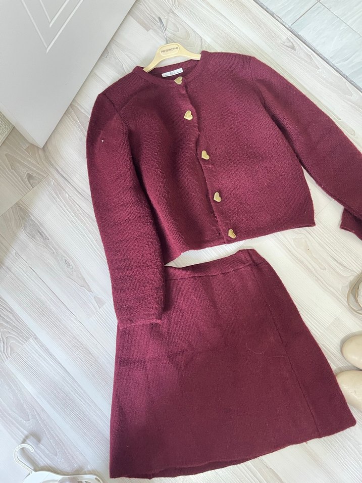 Bordo etekli takım - Görsel 5