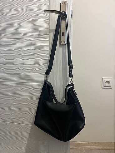 Koton Koton uzun askılı siyah çanta #koton #çanta