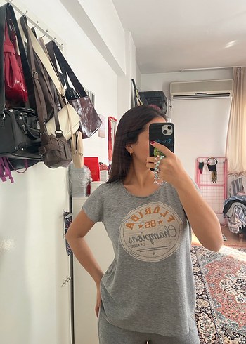 Gri Kadın Baskılı Kısa Kollu Tişört - Görsel 4