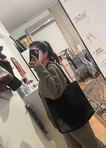 Siyah çanta - Görsel 3