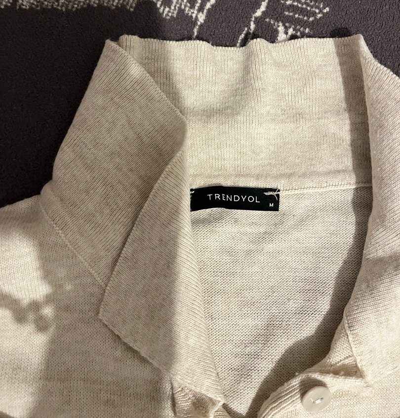 Düğmeli Bej Kadın Triko Kazak - Görsel 2
