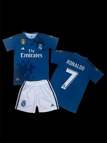 REAL MADRİD 2018 RONALDO FORMA TAKIM