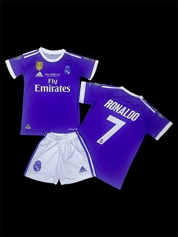 REAL MADRİD 2017 RONALDO FORMA TAKIM