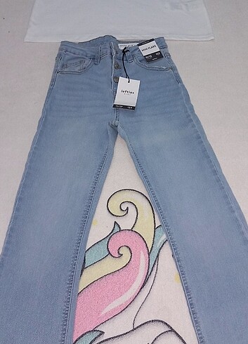 LC Waikiki Lefties kot pantolon lcw unicorn tshirt