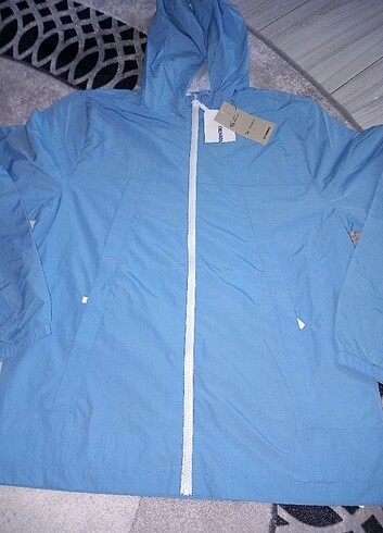 Lcw kapşonlu su geçirmez yağmurluk  - Görsel 6