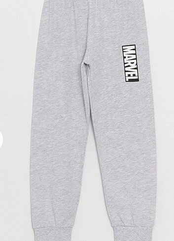 13-14 Yaş Beden Lcw marvel pijama takim