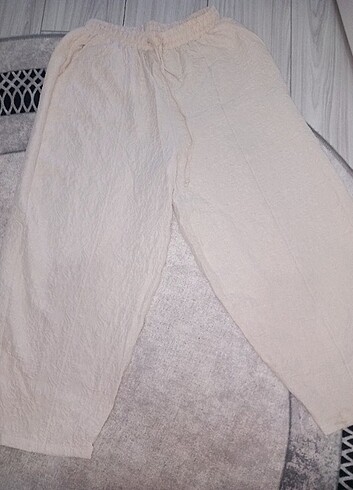 LC Waikiki Şalvar model beli lastikli pantolon