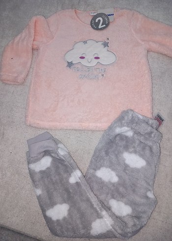 Bulut Desenli Çocuk Pijama Takımı - Görsel 7