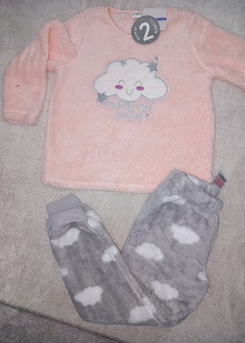 Bulut Desenli Çocuk Pijama Takımı - Görsel 6